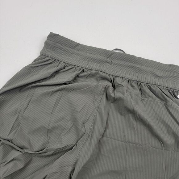 Lululemon Athletica Beyond The Studio Crop Womens Green Joggers Yoga Pants Sz 6 - Picture 5 of 16